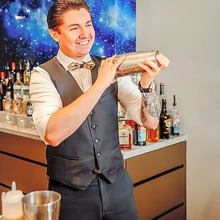 Jahotel מלון