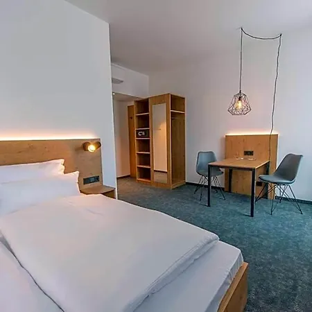 Jahotel גלדרן